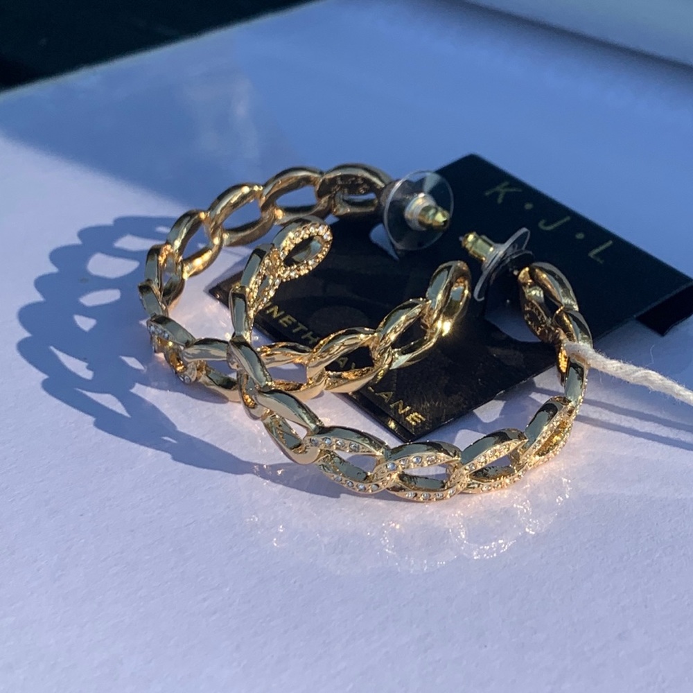 Kenneth Jay Lane Gold Linked Hoop earrings
